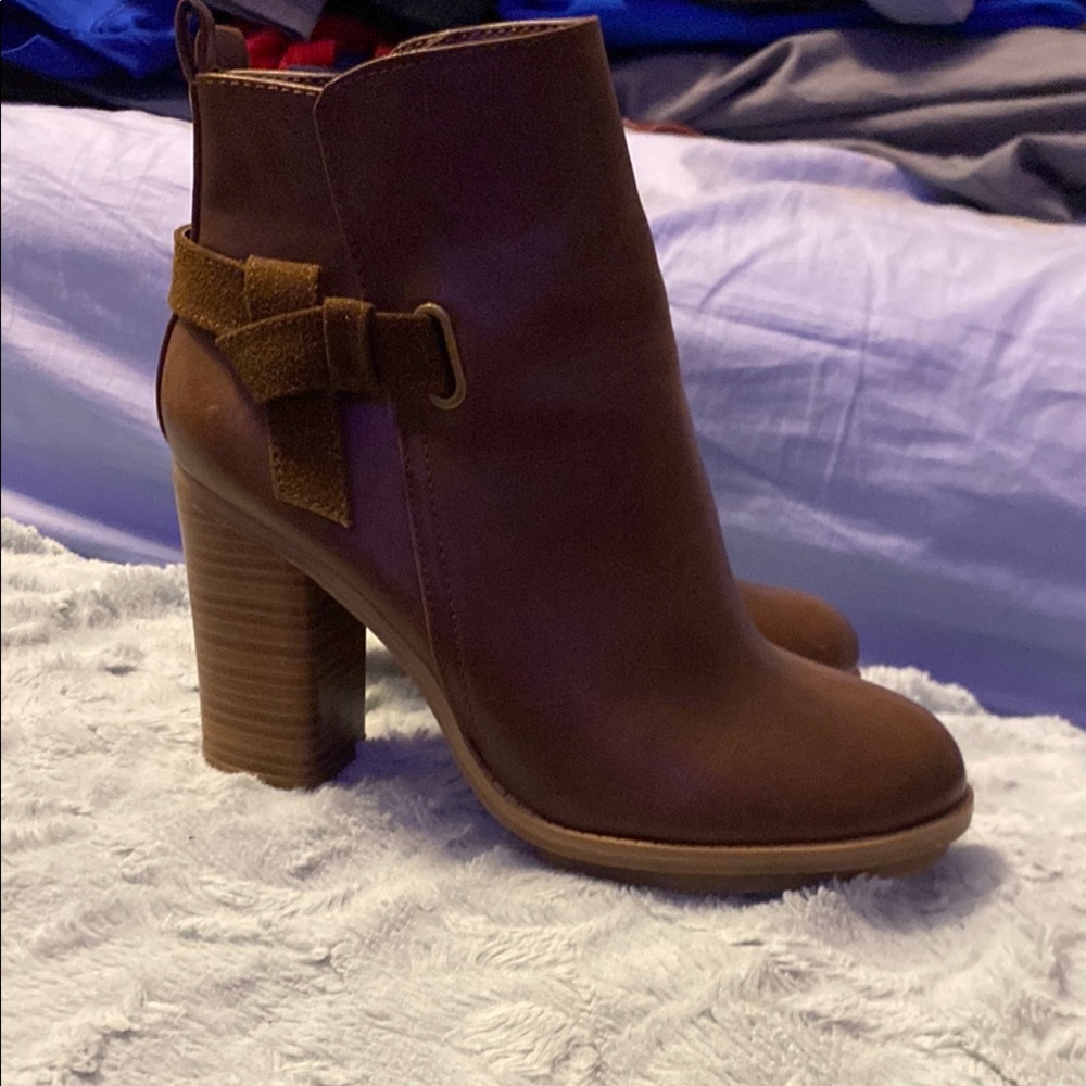 A+ Ellen Brown Ankle Boots with Suede Bow